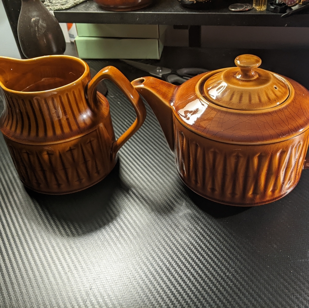 Vintage 1969-1970 Brown Sadler Teapot and Creamer